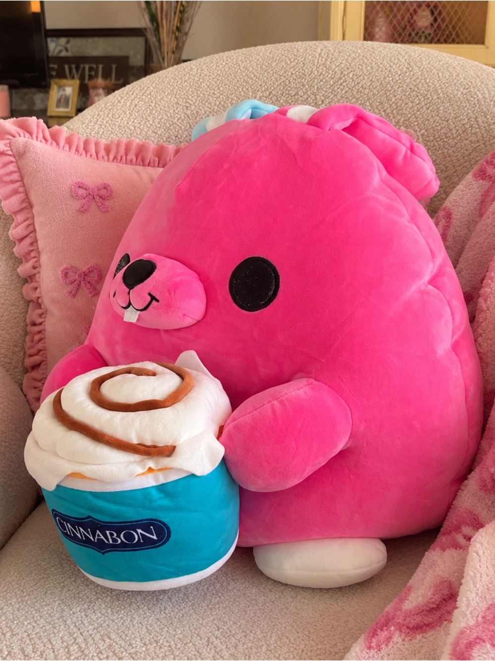the ZURU Snackles Britney the Bunny with Cinnabon 14-inch super-sized ultra-soft